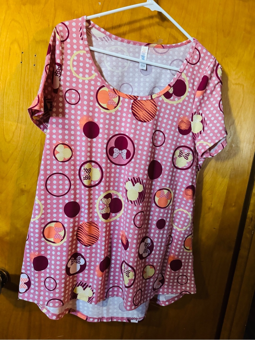 LuLaRoe Pink Short-Sleeve Scoop Neck Top with Dot & Circle Print
